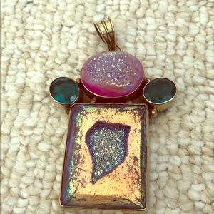 Sterling silver pendant with druzy detail